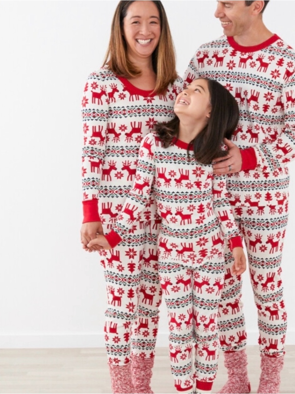 Hanna Andersson Red and White Reindeer Women’s 2pc Pajama Set - Large